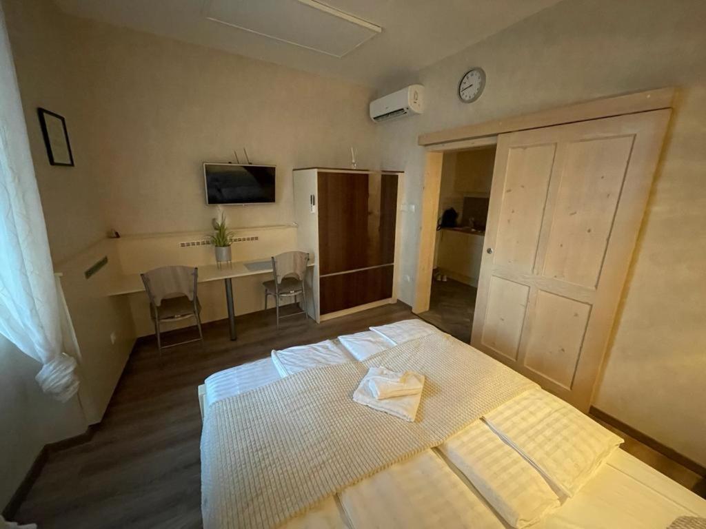 Safit-Mandala Apartamento Mosonmagyaróvár Exterior foto