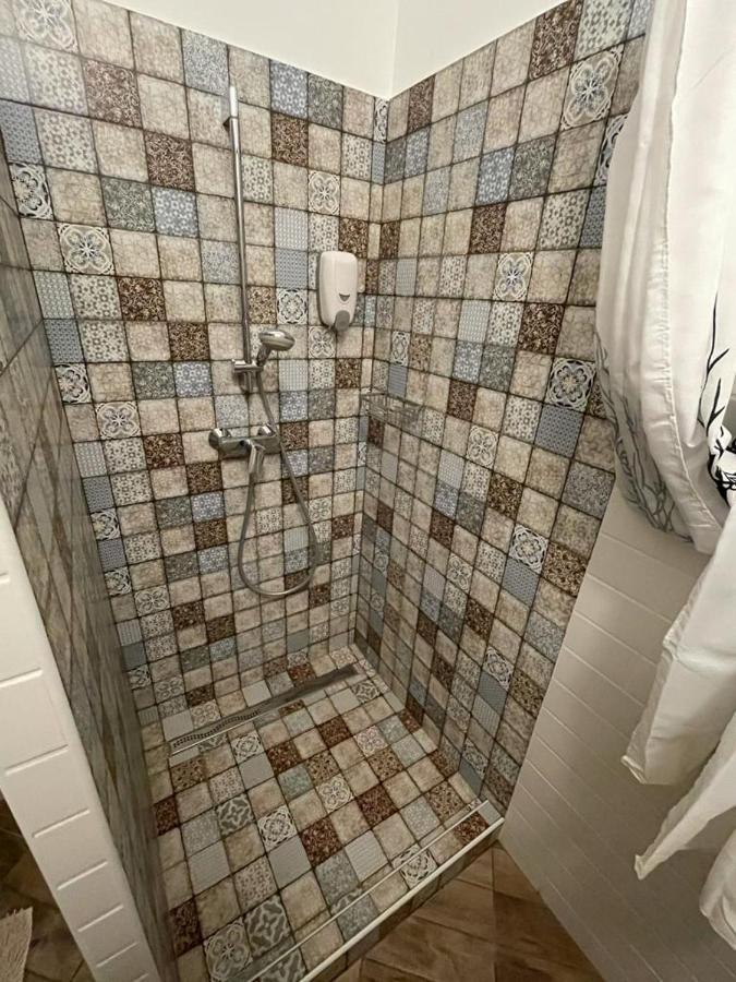 Safit-Mandala Apartamento Mosonmagyaróvár Exterior foto